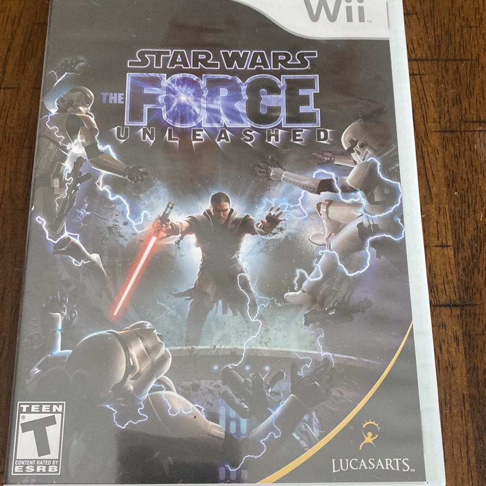 Lucas Arts Star Wars: The Force Unleashed Video Game - Picture 2 of 5